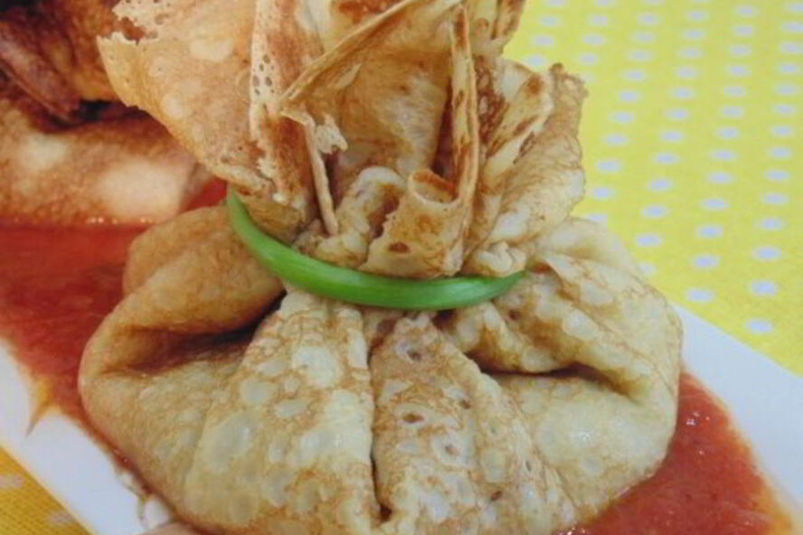 Рецепт блинчики с баклажановой начинкой в томатном соусе