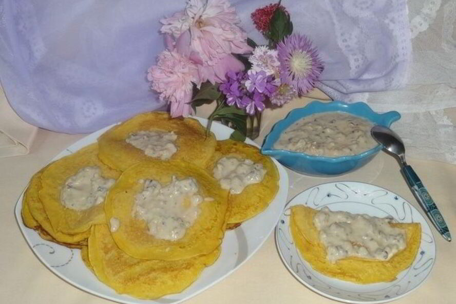 Рецепт манно-тыквенные блинчики с ореховым соусом