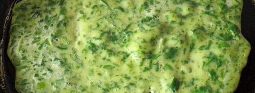 шпинатные блинчики с красной рыбой и икрой. Шаг 5