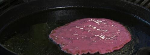 свекольные блины с копченым судаком. Шаг 2