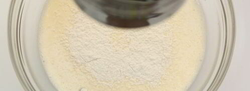 тонкие ажурные блины на молоке. Шаг 8