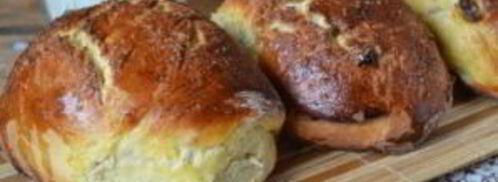 булочки с изюмом из дрожжевого теста. Шаг 10