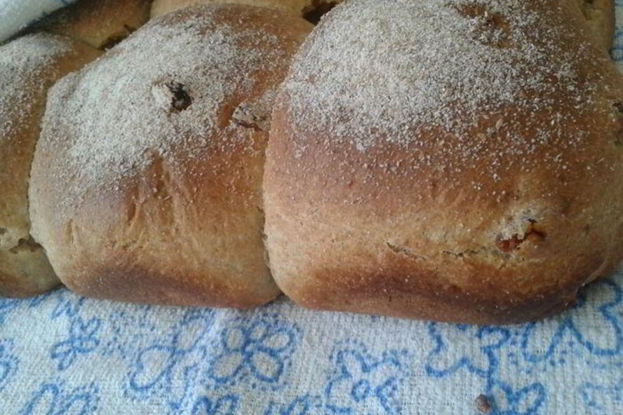 Рецепт булочки-саечки цельнозерновые с изюмом