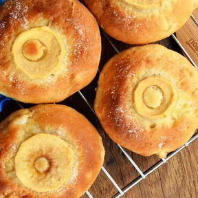 Булочки с корицей