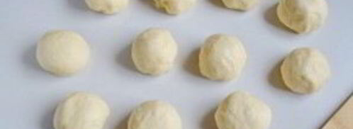 круассаны-рогалики с прованскими травами. Шаг 8