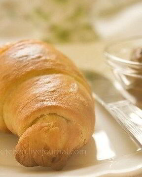 Круассаны с ореховой пастой