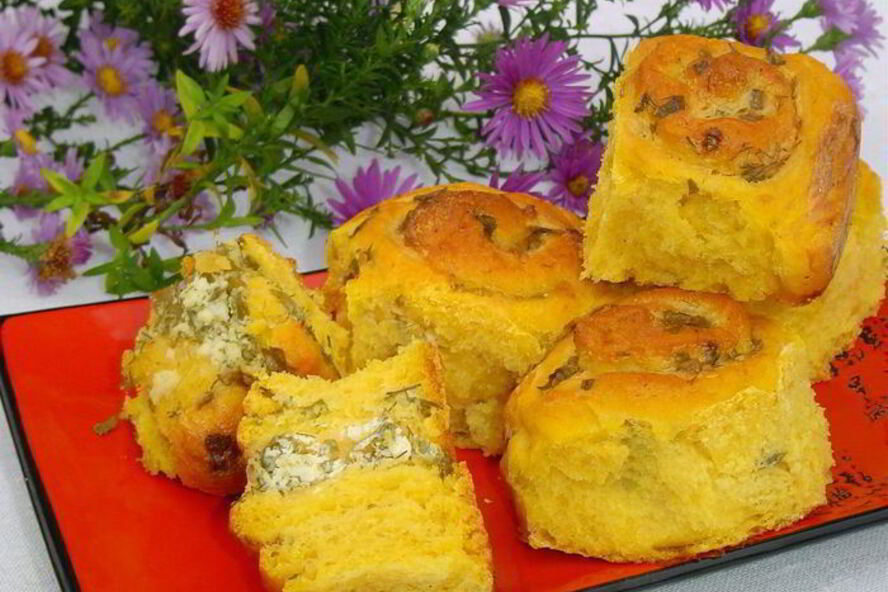 Рецепт пампушки с тыквой, чесноком и зеленью