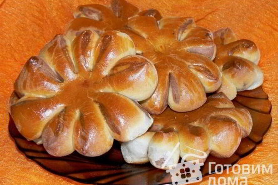 Рецепт плюшки цветы из двойного теста