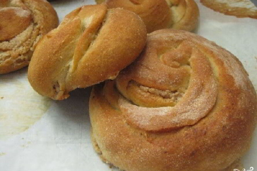 Рецепт постных булочек с корицея