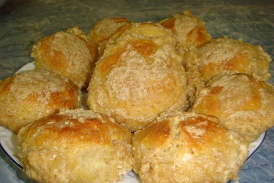 Рецепт пышные булочки в сливочном соусе