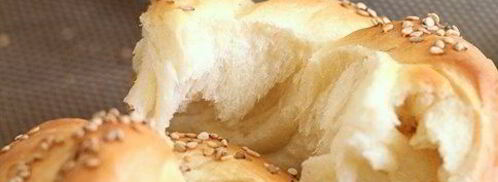 турецкие хлебные булочки с сезамом. Шаг 5