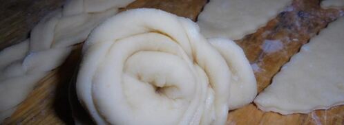 ватрушка с козьим творогом и черникой. Шаг 3