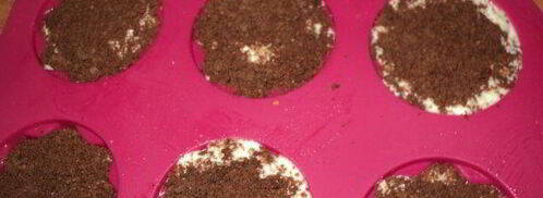 мраморный чизкейк с малиной и персиками. Шаг 8