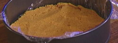 очень простой лимонный чизкейк с ягодами. Шаг 3