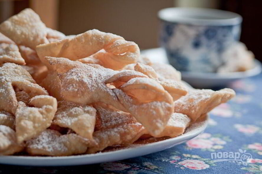 Рецепт десерта хвороста пода снегома