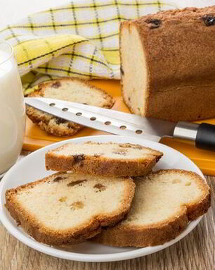 Кекс с изюмом и цедрой лимона