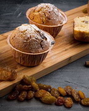 Кексы с изюмом