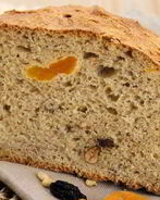 Хлеб с сухофруктами в духовке