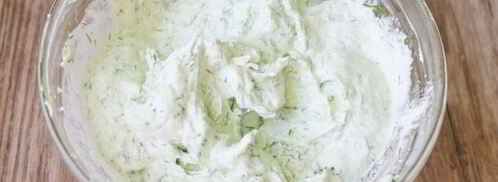 хлебцы с красной икрой и укропно-творожным муссом. Шаг 6