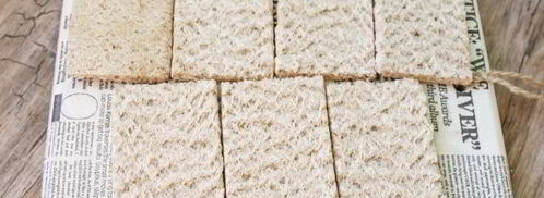 хлебцы с красной икрой и укропно-творожным муссом. Шаг 7