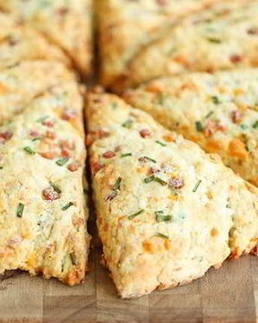 Сконы с колбасой и сыром