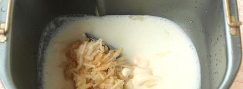 яблочный хлеб на молоке в хлебопечке. Шаг 2