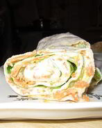 Лаваш с корейской морковкой и сыром