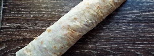 лаваш с корейской морковкой и ветчиной. Шаг 10