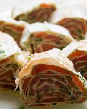 Лаваш с красной рыбой