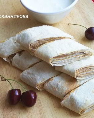 Лаваш с начинкой из куриной печени