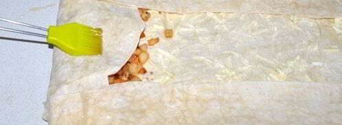 рулет с яблоками из лаваша. Шаг 5