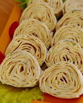 Сырный рулет в лаваше