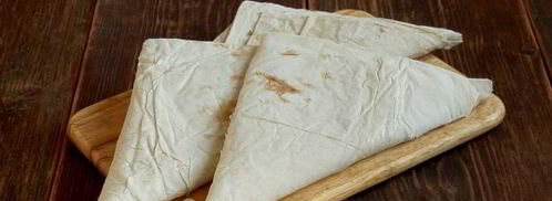 треугольники из лаваша с ветчиной и сыром. Шаг 10