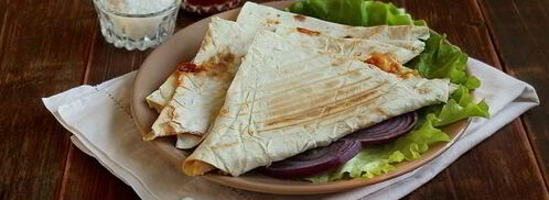 треугольники из лаваша с ветчиной и сыром. Шаг 11