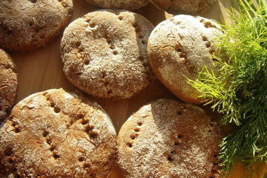 Рецепт финские ржаные лепешки по-быстрому