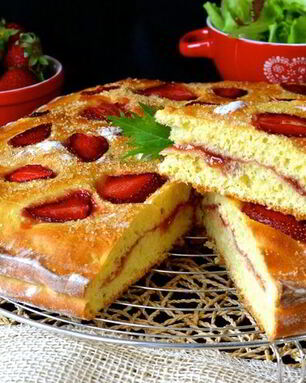 Клубничная фокачча