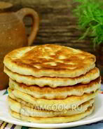 Лепешки с сыром дрожжевые