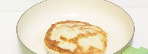 лепешки с сыром дрожжевые. Шаг 8