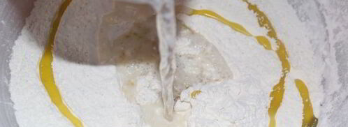 лепешки с сыром и маслинами. Шаг 2