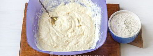 лепешки с сыром и зеленью на сковороде. Шаг 5