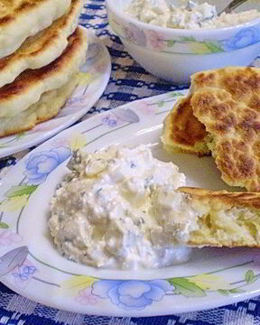 Лепешки с творогом диетические