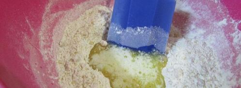 биг-маффины с вишней, кедровыми орешками и штрейзелем. Шаг 4