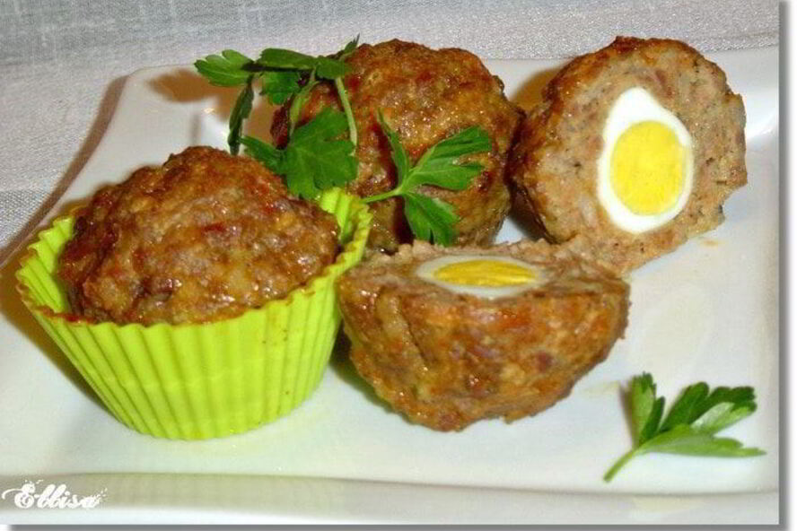 Рецепт маффины мясные с перепелиными яйцами