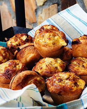 Маффины с луком