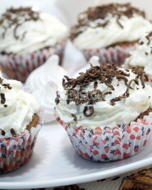 Маффины с вишней и шоколадом