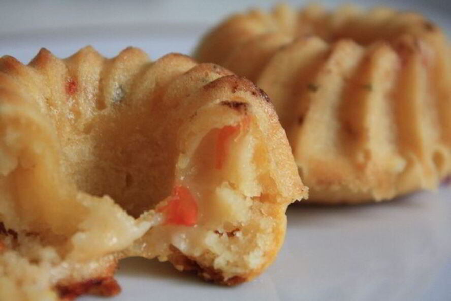 Рецепт пряные маффины с томатами, постные