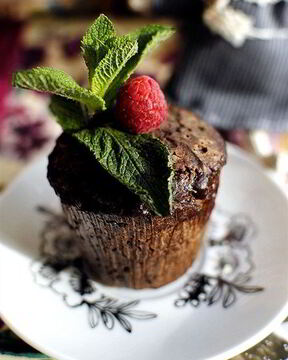 Шоколадно-малиновые маффины