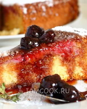 Манник с клубникой