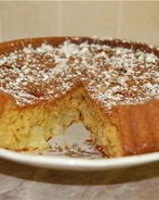 Манник с яблоками