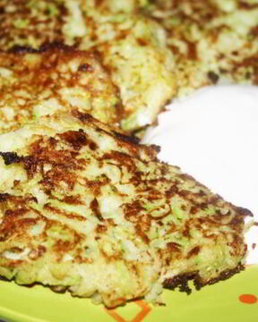 Кабачковые оладьи с кукурузной мукой